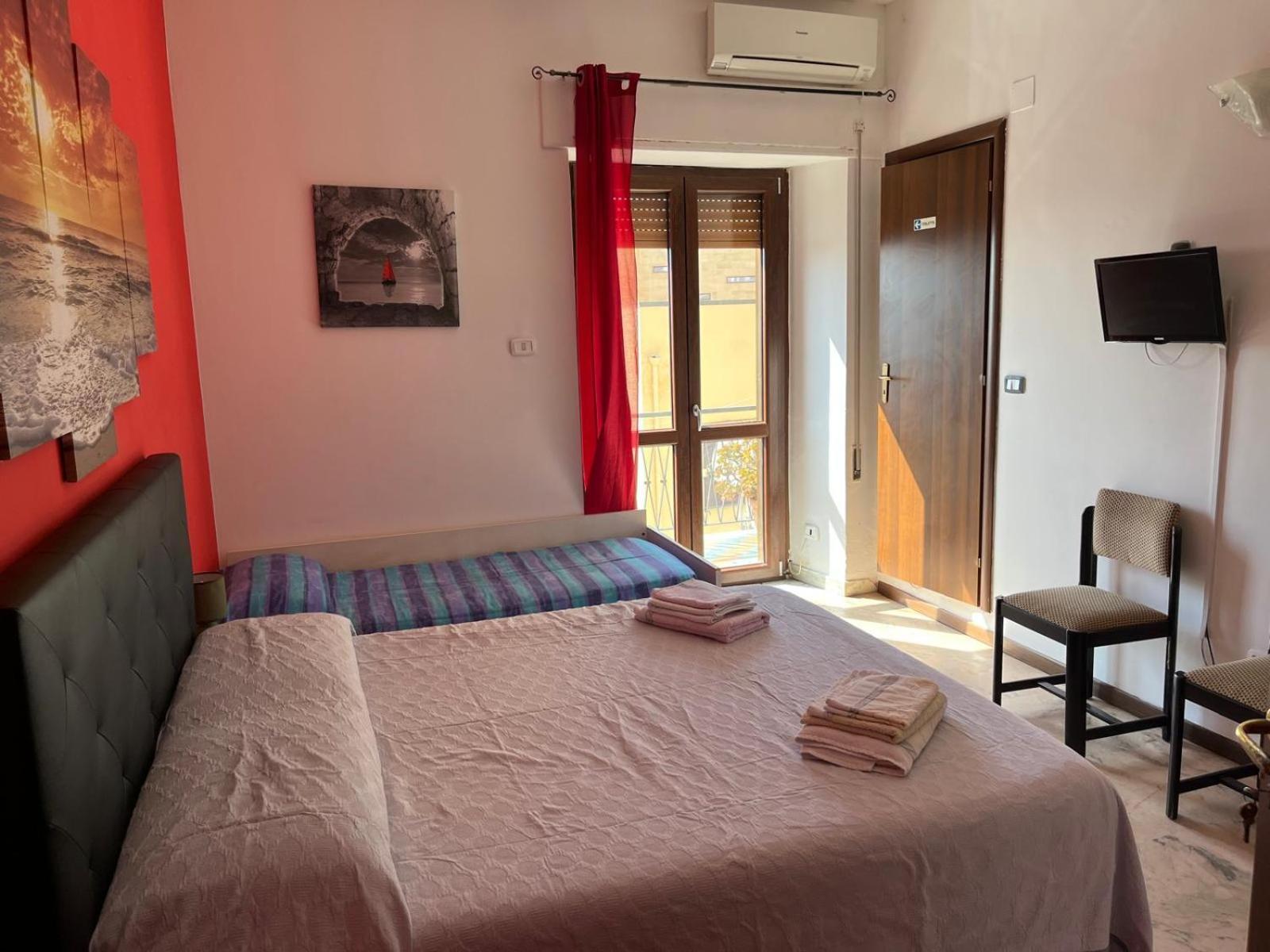 Bed & Breakfast Casa Galeano Bed & Breakfast Pizzo  Eksteriør bilde